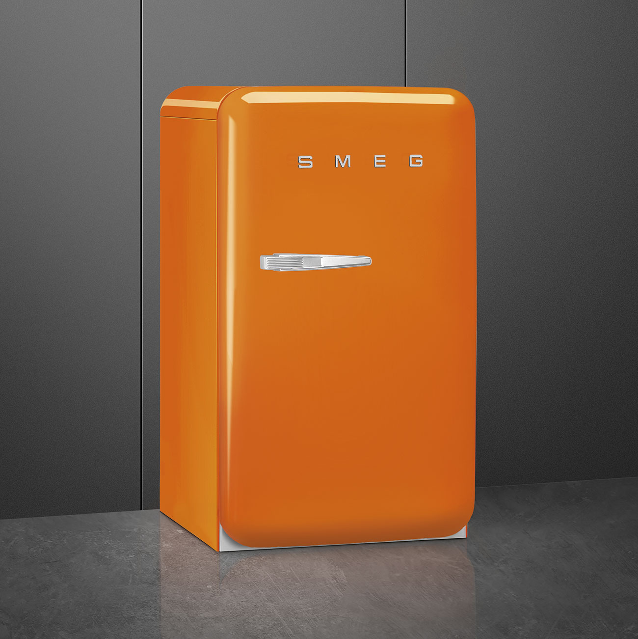 Холодильник SMEG FAB10ROR6 фото 1 в Ростове-на-Дону