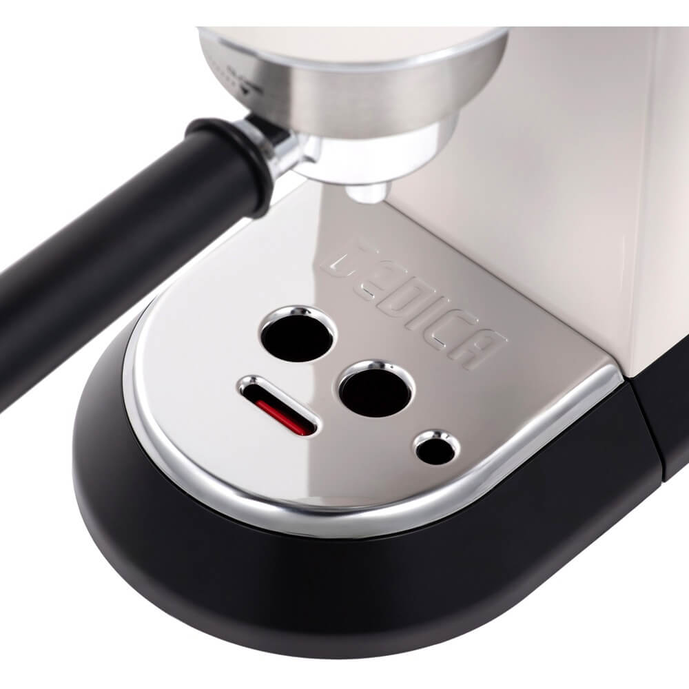 Кофеварка рожковая DeLonghi EC 685.W фото 9 в Ростове-на-Дону