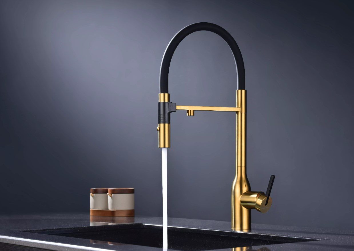 Смеситель Paulmark MAGNETO ONE Ma213188-BG брашированное золото фото 4 в Ростове-на-Дону Смеситель Paulmark MAGNETO ONE Ma213188-BG брашированное золото фото 4 в Ростове-на-Дону