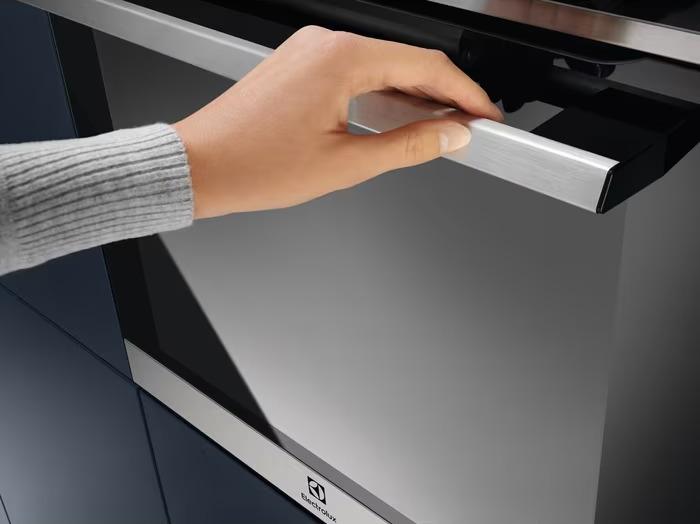 Духовой шкаф Electrolux COE7P31X фото 5 в Ростове-на-Дону