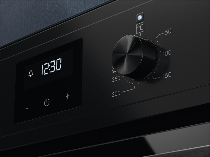 Духовой шкаф Electrolux EOF3C50H фото 3 в Ростове-на-Дону Духовой шкаф Electrolux EOF3C50H фото 3 в Ростове-на-Дону