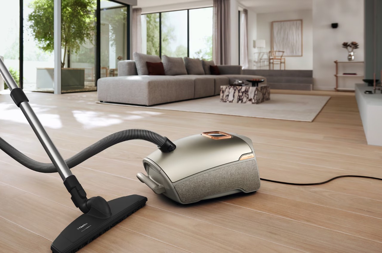 Пылесос Miele SUMF0 Guard L1 AllFloor Titanium перламутровый фото 4 в Ростове-на-Дону