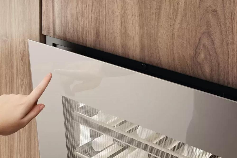 Встраиваемый винный шкаф Miele KWT 7112 iG Pearl beige фото 3 в Ростове-на-Дону Встраиваемый винный шкаф Miele KWT 7112 iG Pearl beige фото 3 в Ростове-на-Дону