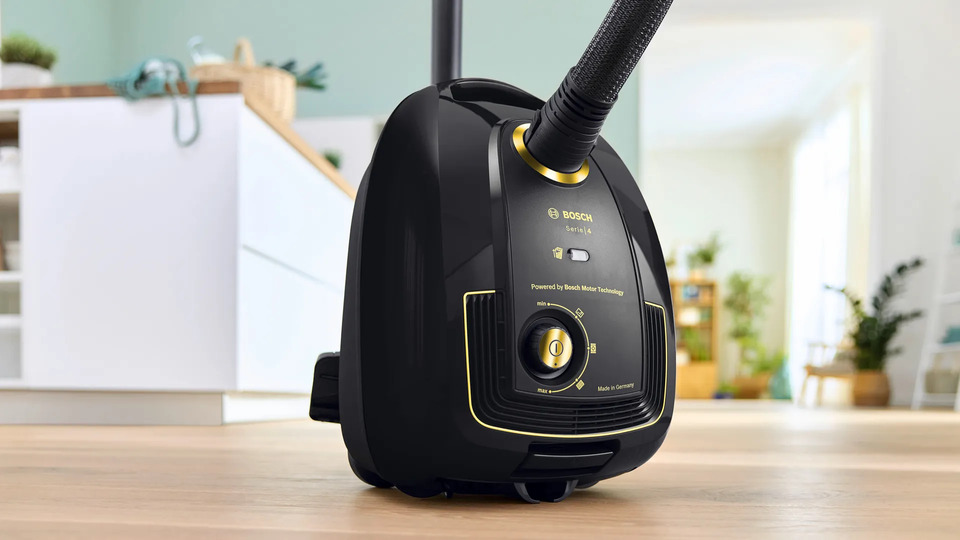Пылесос Bosch BGL38GOLD фото 2 в Ростове-на-Дону