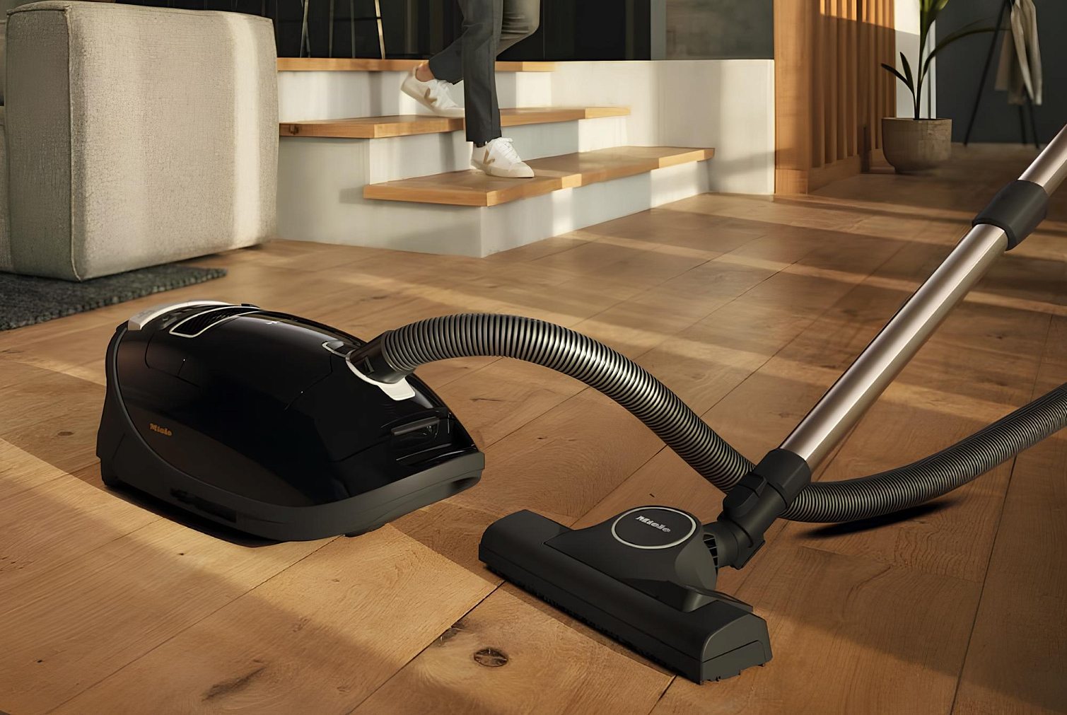 Пылесос Miele Complete C3 Black Diamond Ecoline SGSP3 черный фото 4 в Ростове-на-Дону