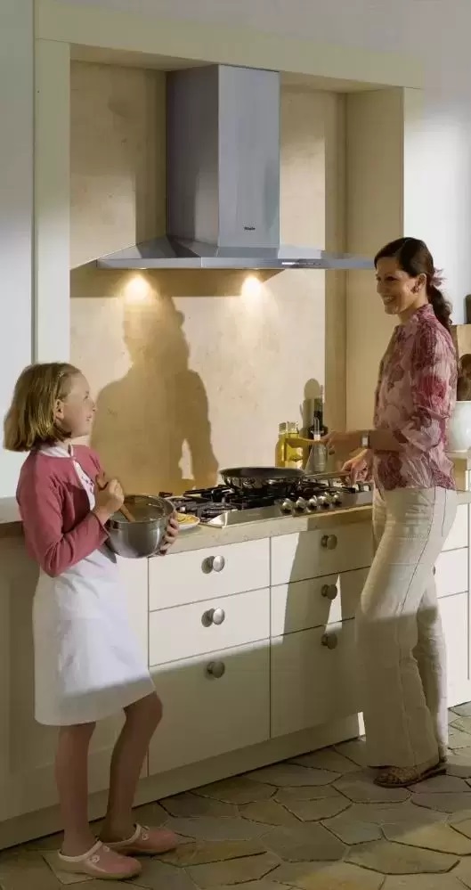 Вытяжка Miele DA 409 фото 2 в Ростове-на-Дону Вытяжка Miele DA 409 фото 2 в Ростове-на-Дону