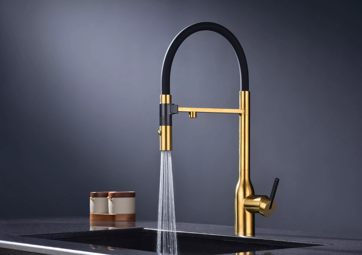 Смеситель Paulmark MAGNETO ONE Ma213188-BG брашированное золото фото 5 в Ростове-на-Дону Смеситель Paulmark MAGNETO ONE Ma213188-BG брашированное золото фото 5 в Ростове-на-Дону