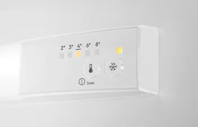 Холодильник ELECTROLUX LFB3AE82R фото 2 в Ростове-на-Дону Холодильник ELECTROLUX LFB3AE82R фото 2 в Ростове-на-Дону