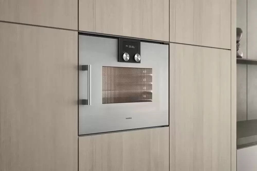 Встраиваемая микроволновая печь Gaggenau BMP 250-130 фото 2 в Ростове-на-Дону