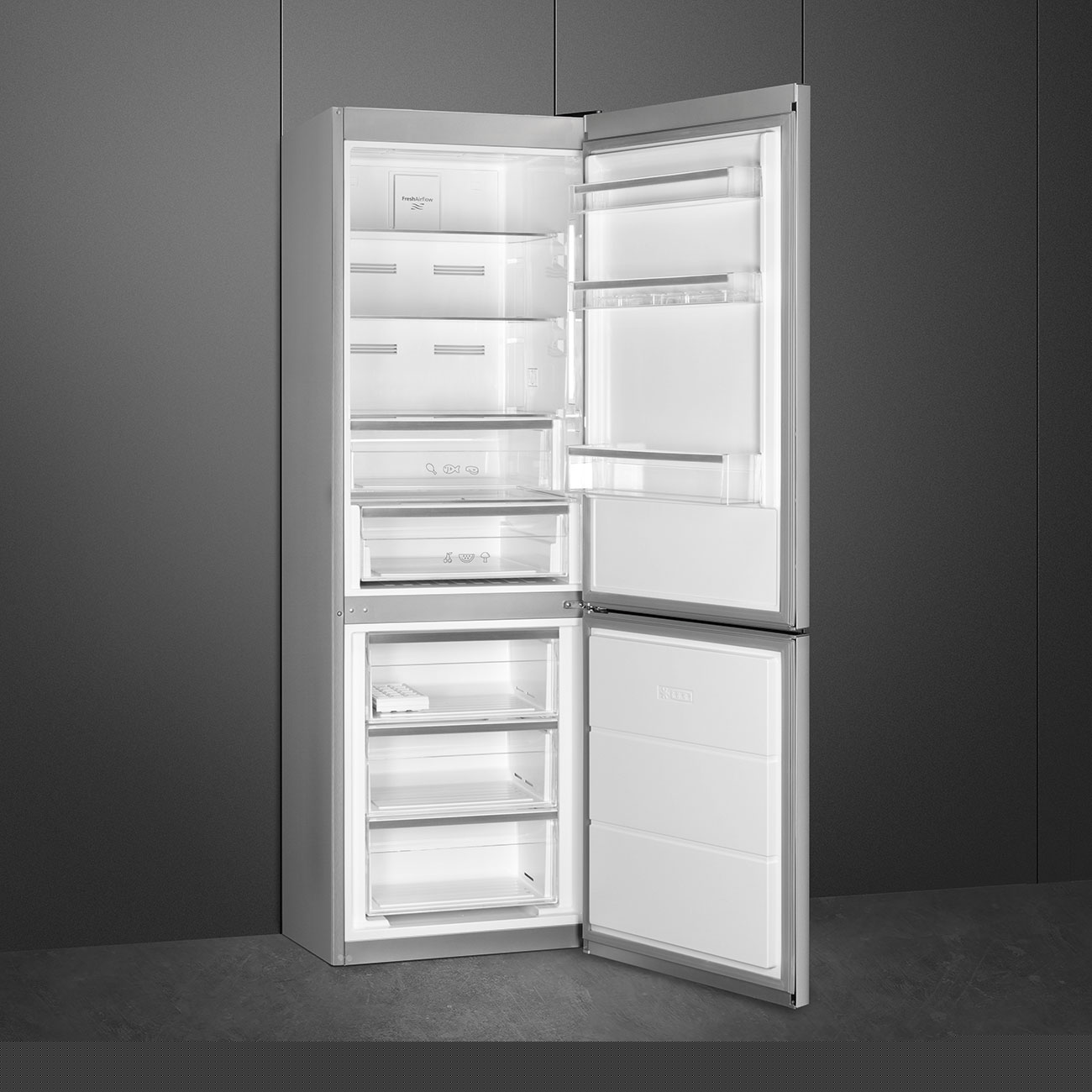 Холодильник Smeg FC18EN4AX фото 2 в Ростове-на-Дону Холодильник Smeg FC18EN4AX фото 2 в Ростове-на-Дону