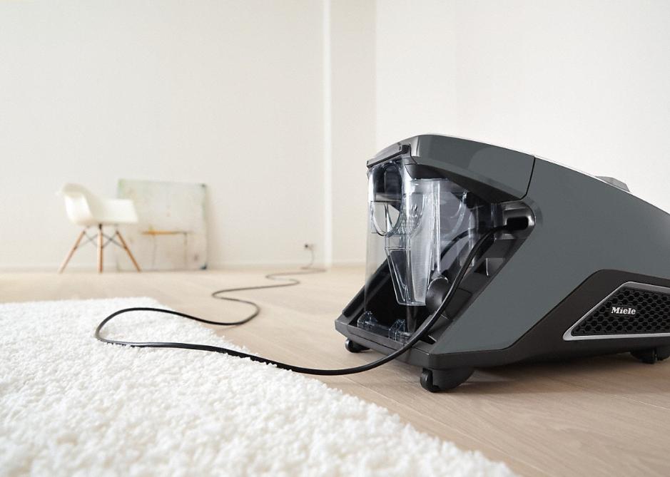 Пылесос Miele Blizzard CX1 PowerLine SKRF5 серый фото 2 в Ростове-на-Дону