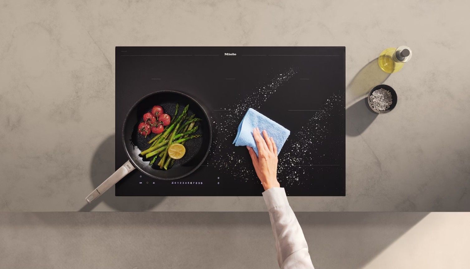 Индукционная варочная панель Miele KM 7576 FL фото 3 в Ростове-на-Дону