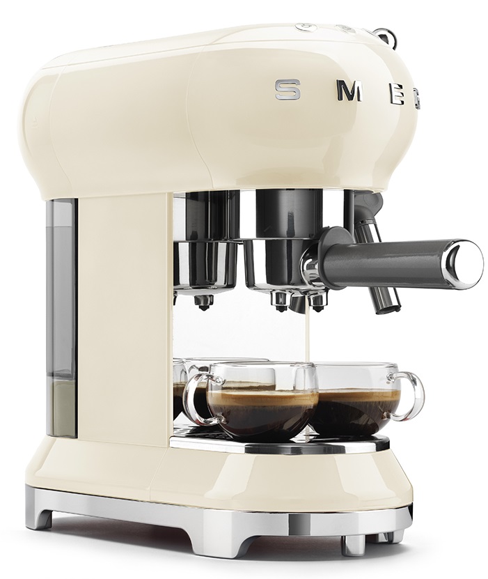 Кофеварка Smeg ECF01CREU фото 5 в Ростове-на-Дону