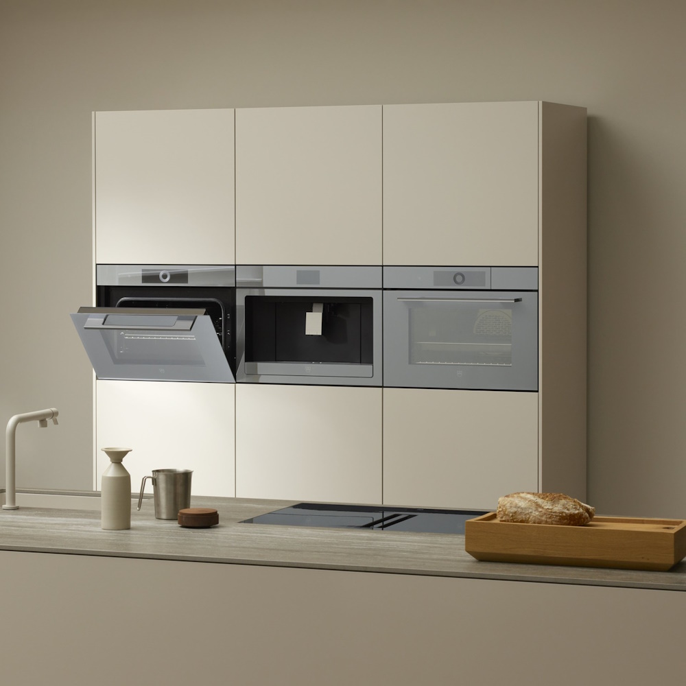 Духовой шкаф V-ZUG Combair V2000 60 платиновое стекло C2T-21043 фото 2 в Ростове-на-Дону