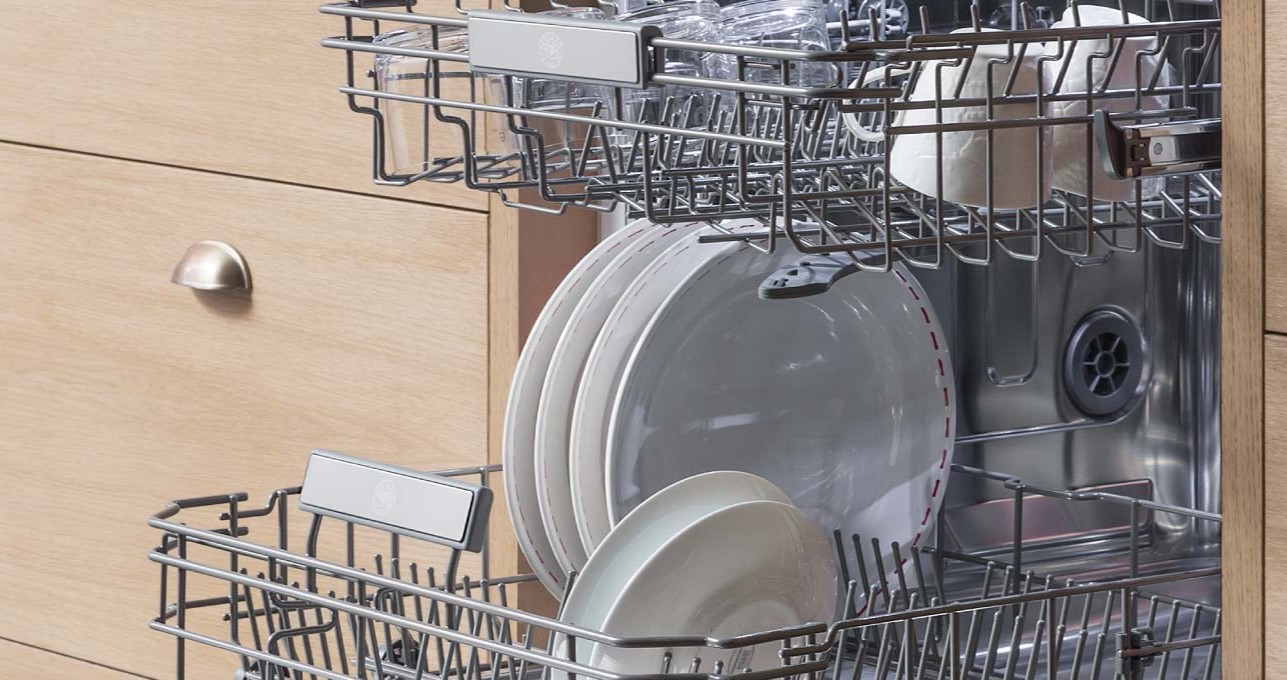 Встраиваемая посудомоечная машина Bertazzoni DW6083PRTS фото 3 в Ростове-на-Дону Встраиваемая посудомоечная машина Bertazzoni DW6083PRTS фото 3 в Ростове-на-Дону