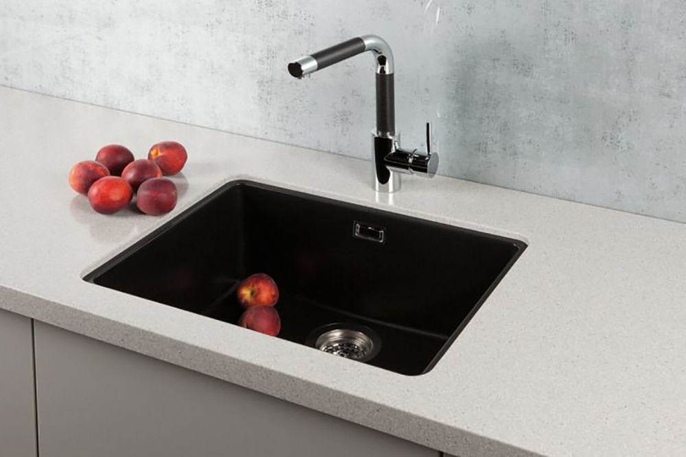 Мойка SCHOCK Soho 60 (N-100) Cristadur 550x430 (подстольный монтаж) серебристый камень фото 3 в Ростове-на-Дону Мойка SCHOCK Soho 60 (N-100) Cristadur 550x430 (подстольный монтаж) серебристый камень фото 3 в Ростове-на-Дону