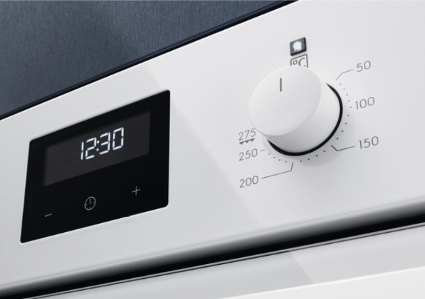 Духовой шкаф Electrolux OEF 3H70 TW фото 3 в Ростове-на-Дону