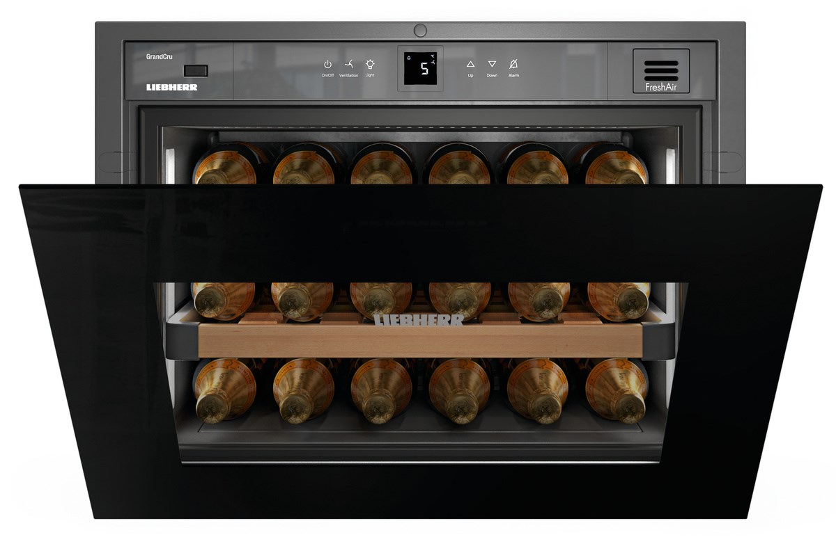 Встраиваемый винный шкаф Liebherr WKEgb 582 фото 2 в Ростове-на-Дону Встраиваемый винный шкаф Liebherr WKEgb 582 фото 2 в Ростове-на-Дону