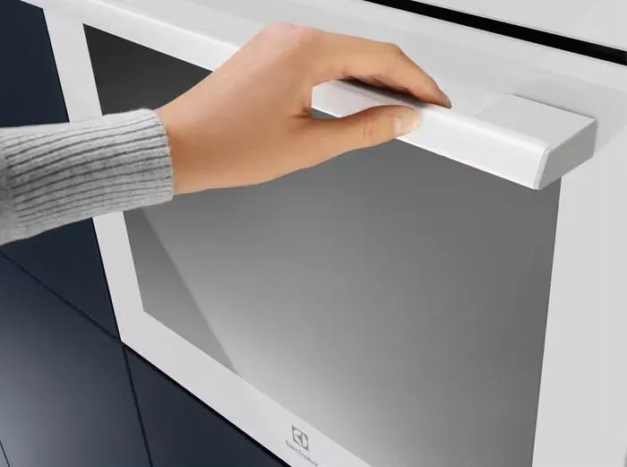 Духовой шкаф Electrolux EOF3H40BW фото 2 в Ростове-на-Дону Духовой шкаф Electrolux EOF3H40BW фото 2 в Ростове-на-Дону