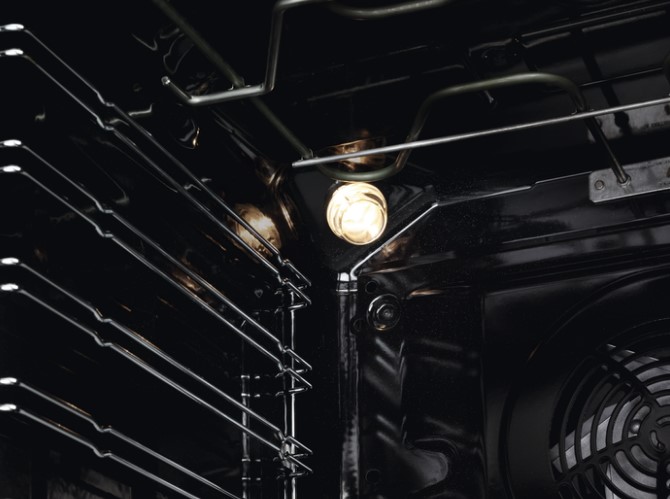 Духовой шкаф Electrolux EOB93450AX фото 3 в Ростове-на-Дону Духовой шкаф Electrolux EOB93450AX фото 3 в Ростове-на-Дону