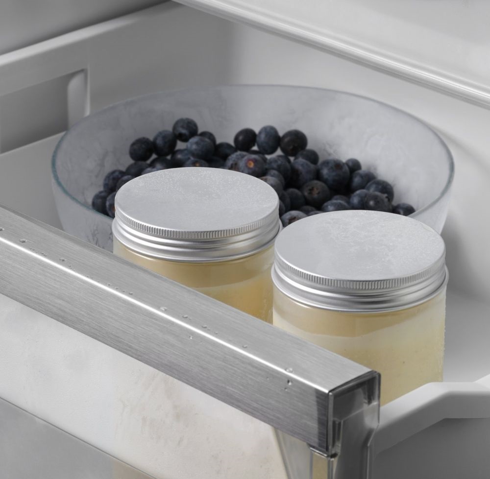 Встраиваемая морозильная камера V-ZUG Freezer V6000 Supreme FR6T-51099 L фото 2 в Ростове-на-Дону Встраиваемая морозильная камера V-ZUG Freezer V6000 Supreme FR6T-51099 L фото 2 в Ростове-на-Дону
