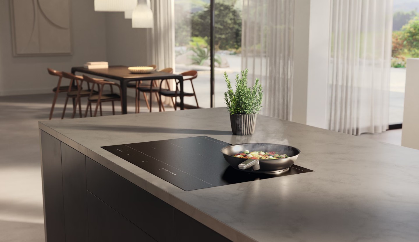 Индукционная варочная панель Miele KM 7576 FL фото 2 в Ростове-на-Дону