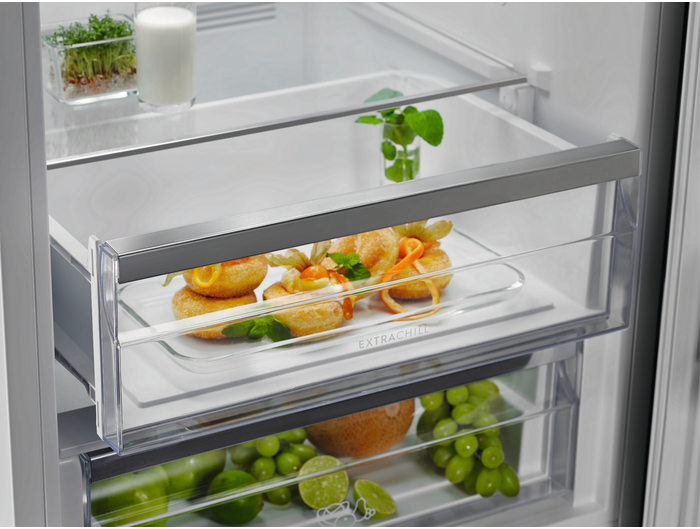 Холодильник Electrolux RNC7ME34W2 фото 4 в Ростове-на-Дону