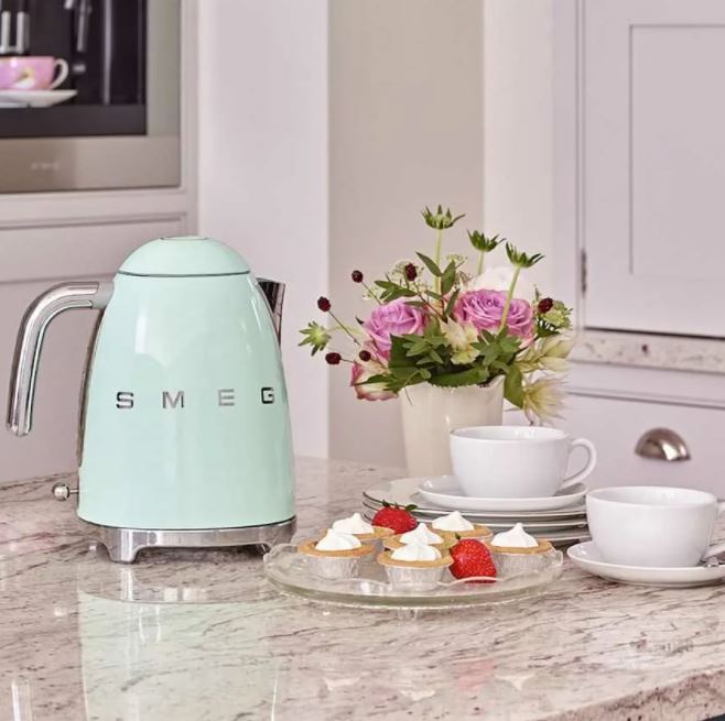 Чайник Smeg KLF04PGEU фото 6 в Ростове-на-Дону