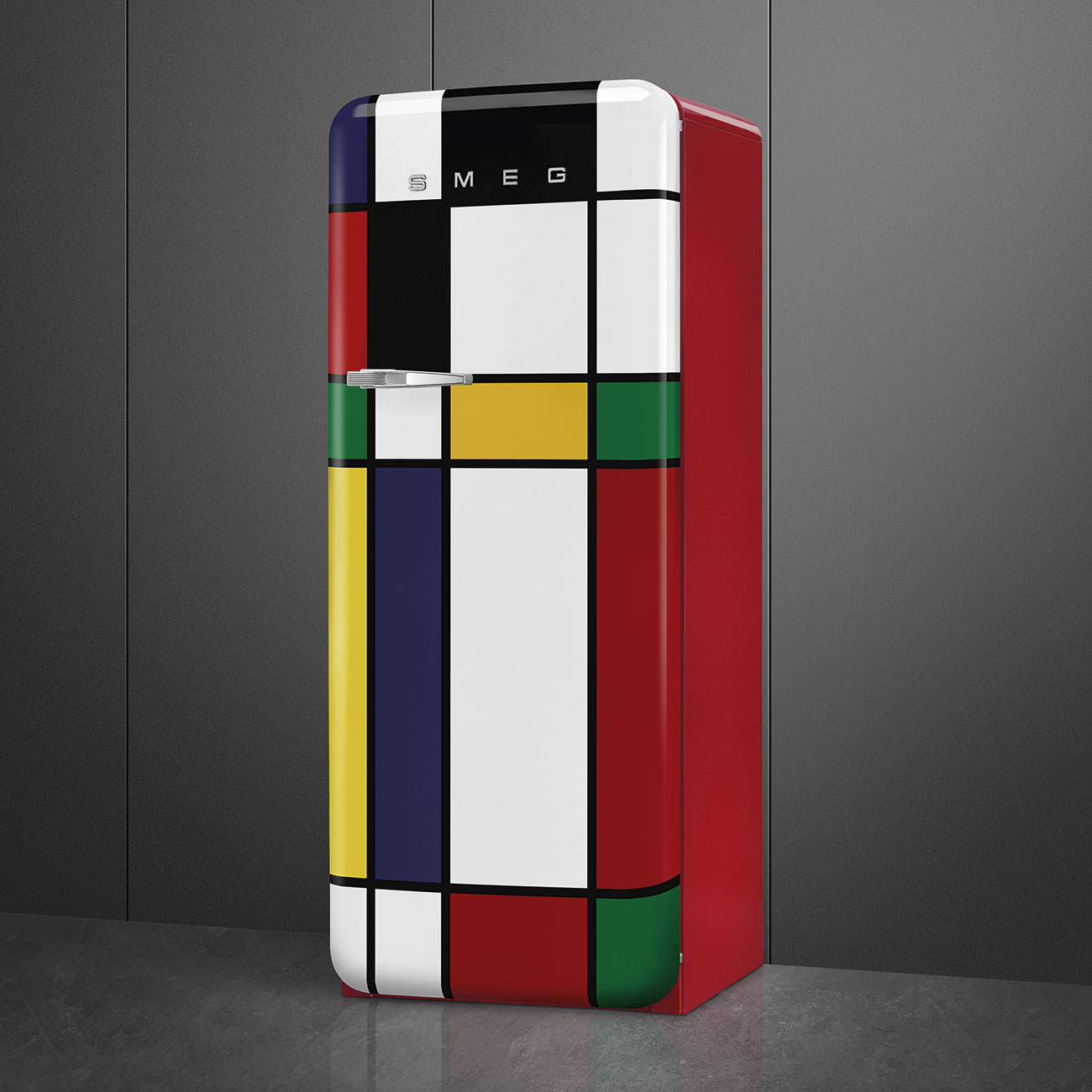 Холодильник Smeg FAB28RDMC5 фото 3 в Ростове-на-Дону Холодильник Smeg FAB28RDMC5 фото 3 в Ростове-на-Дону
