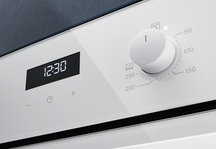 Духовой шкаф Electrolux OEF5C50V фото 3 в Ростове-на-Дону Духовой шкаф Electrolux OEF5C50V фото 3 в Ростове-на-Дону