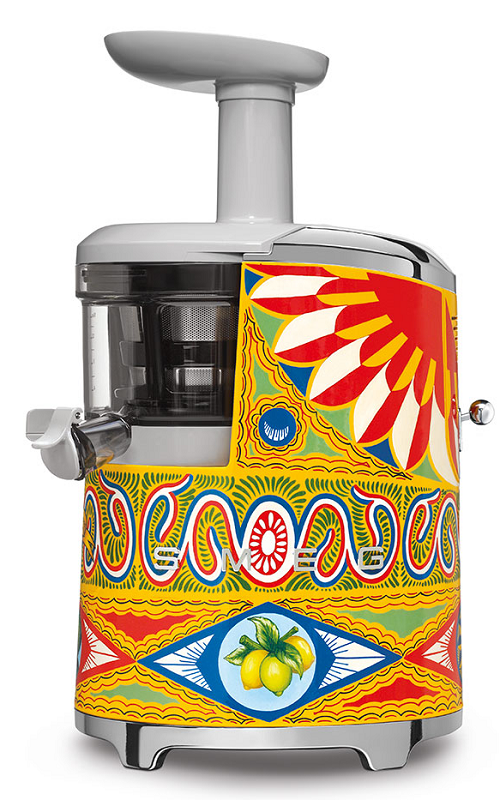 Соковыжималка Smeg SJF01DGEU фото 2 в Ростове-на-Дону Соковыжималка Smeg SJF01DGEU фото 2 в Ростове-на-Дону