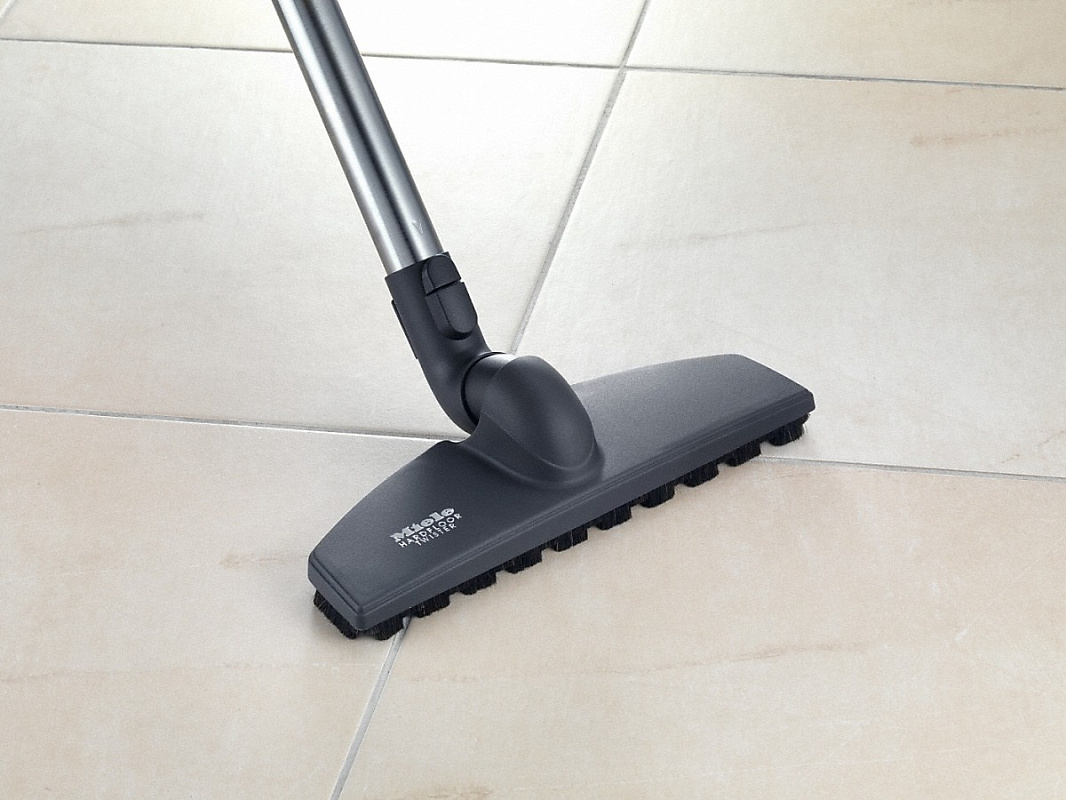 Пылесос Miele SGFA3 Complete C3 Total Care морской синий фото 3 в Ростове-на-Дону Пылесос Miele SGFA3 Complete C3 Total Care морской синий фото 3 в Ростове-на-Дону