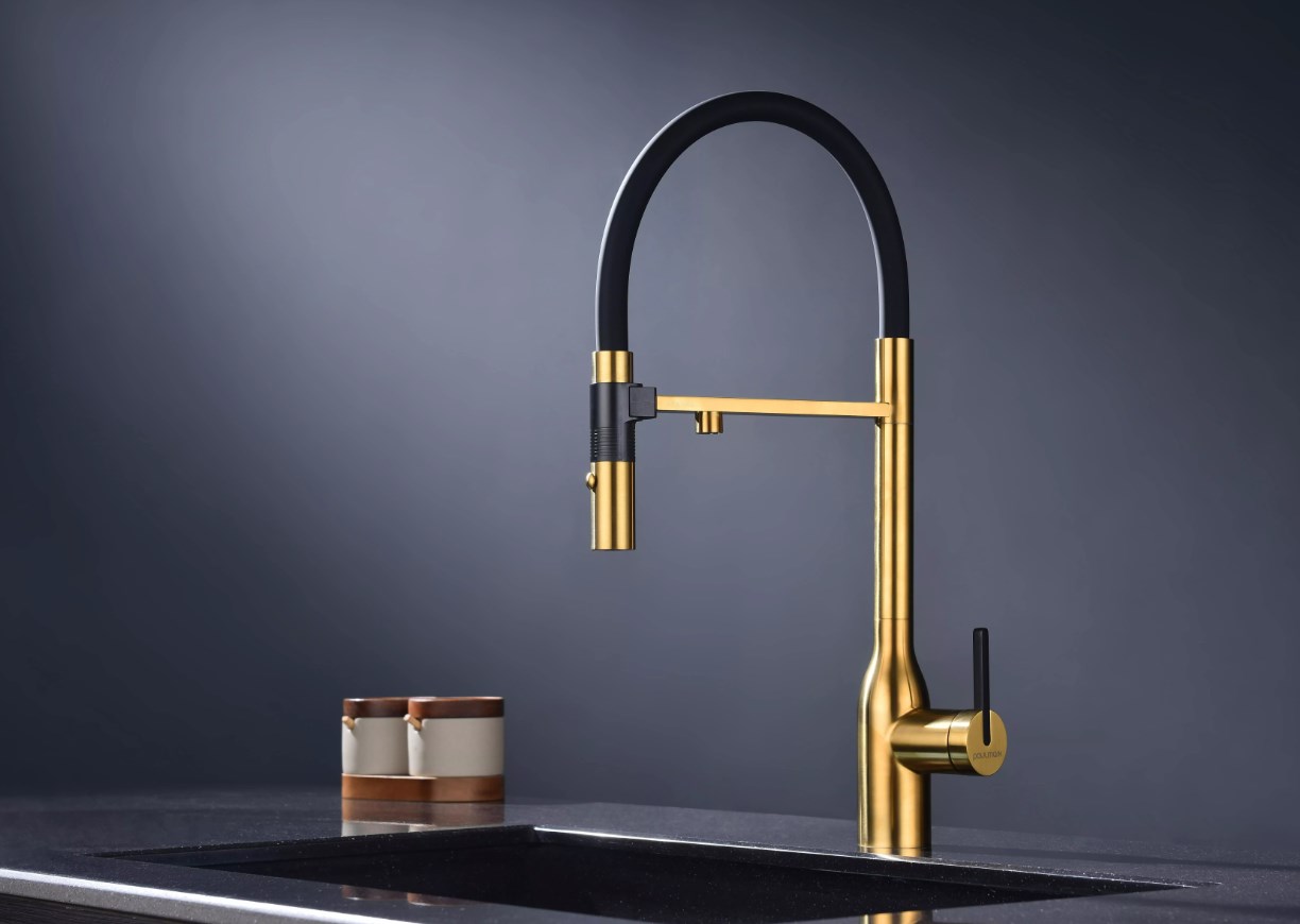 Смеситель Paulmark MAGNETO ONE Ma213188-BG брашированное золото фото 3 в Ростове-на-Дону