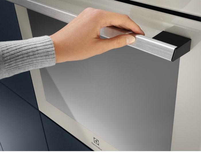Духовой шкаф Electrolux LOE7C31S фото 6 в Ростове-на-Дону