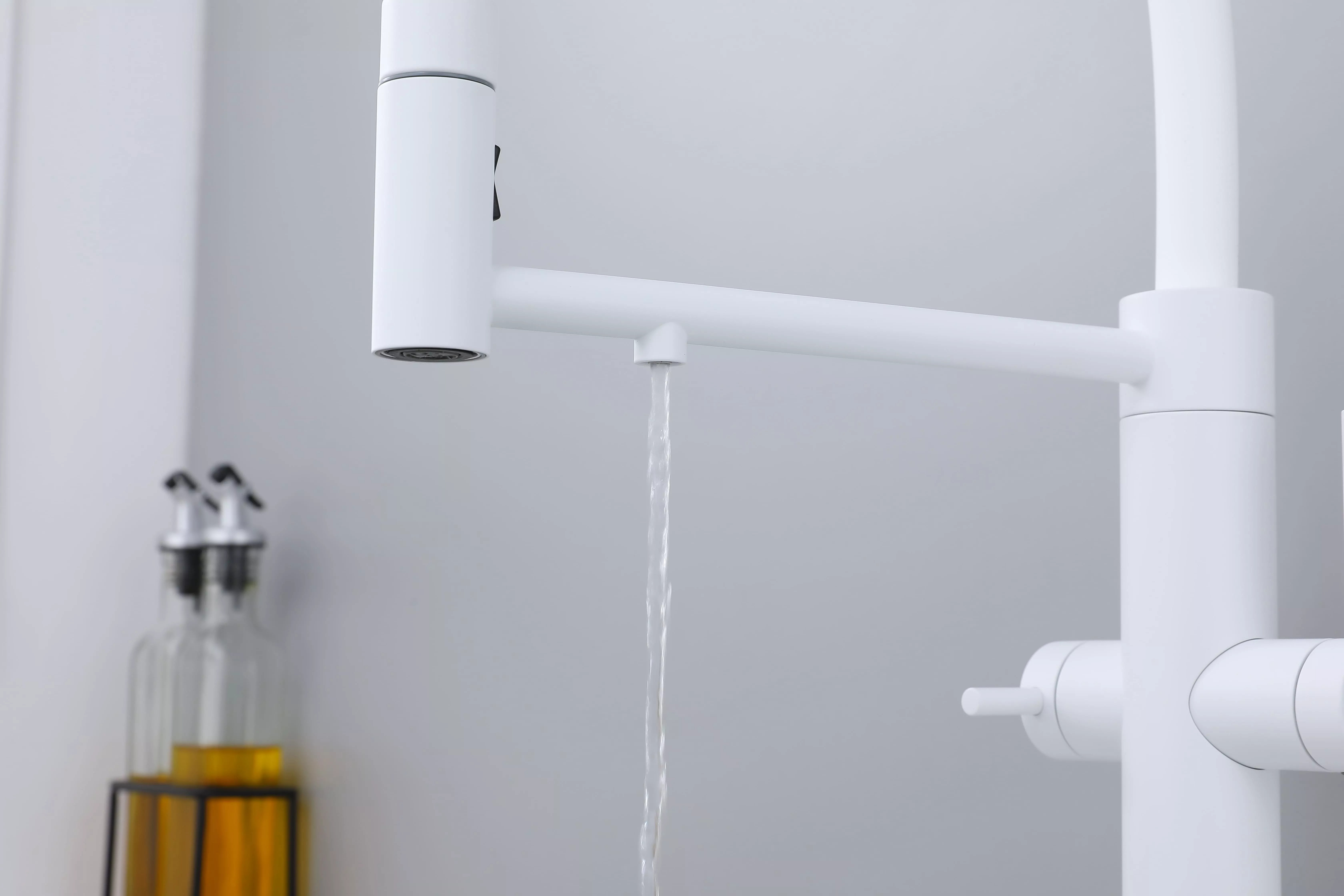 Смеситель Paulmark NEXUS Ne213999-WH белый матовый фото 3 в Ростове-на-Дону Смеситель Paulmark NEXUS Ne213999-WH белый матовый фото 3 в Ростове-на-Дону