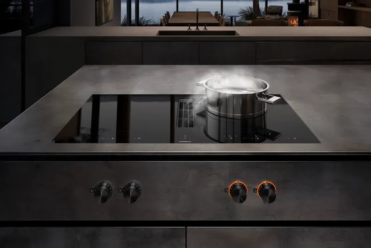 Индукционная стеклокерамич. панель с вытяжкой Gaggenau CV492105 фото 2 в Ростове-на-Дону