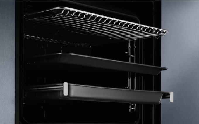 Духовой шкаф Electrolux OKE6P77WX фото 4 в Ростове-на-Дону