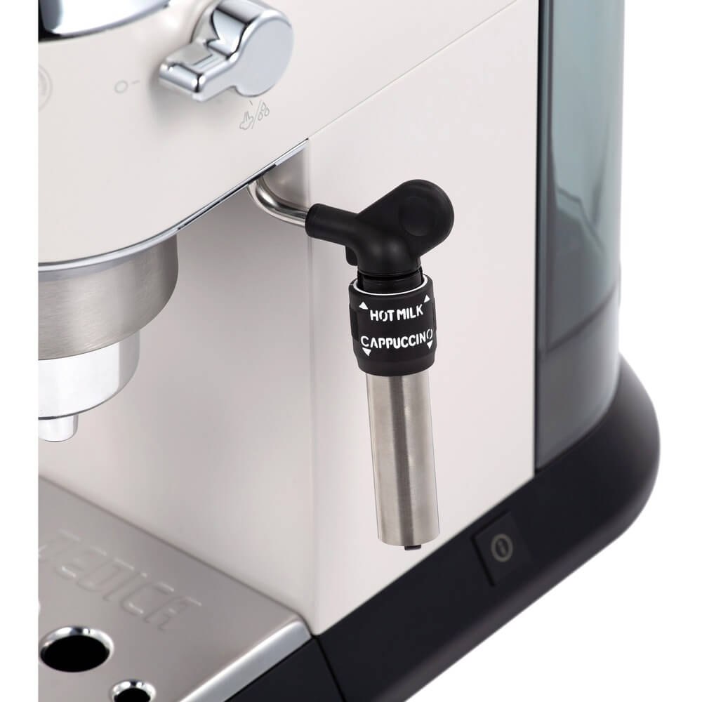 Кофеварка рожковая DeLonghi EC 685.W фото 8 в Ростове-на-Дону