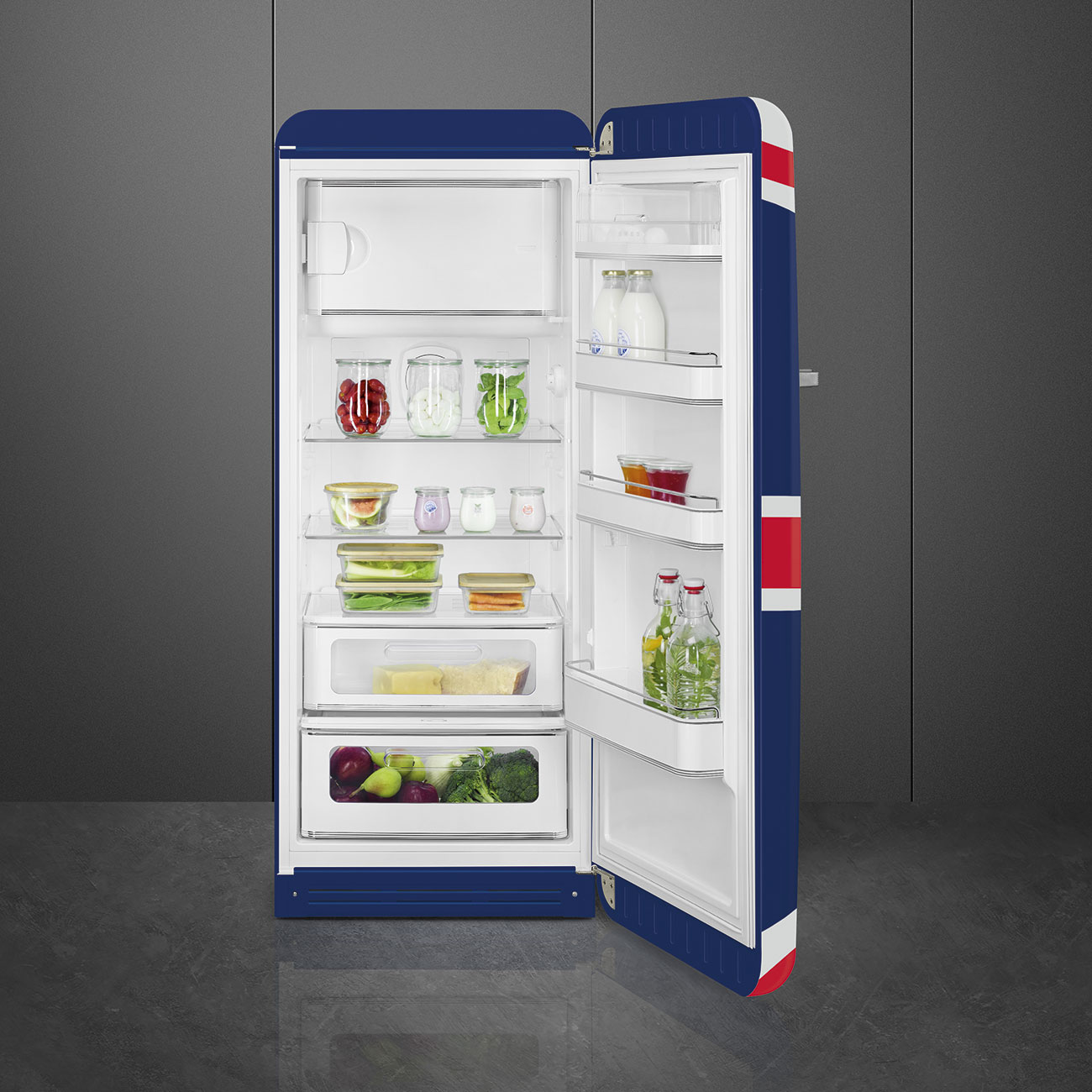 Холодильник Smeg FAB28RDUJ5 фото 2 в Ростове-на-Дону Холодильник Smeg FAB28RDUJ5 фото 2 в Ростове-на-Дону
