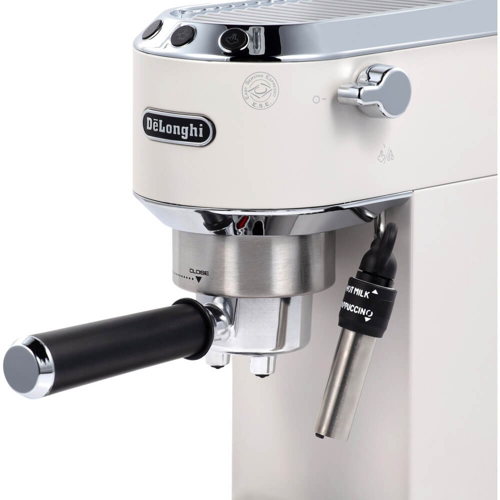 Кофеварка рожковая DeLonghi EC 685.W фото 5 в Ростове-на-Дону