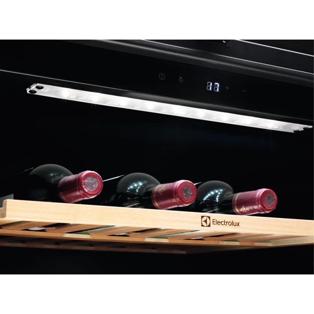 Винный шкаф ELECTROLUX EWS4052B5B фото 4 в Ростове-на-Дону