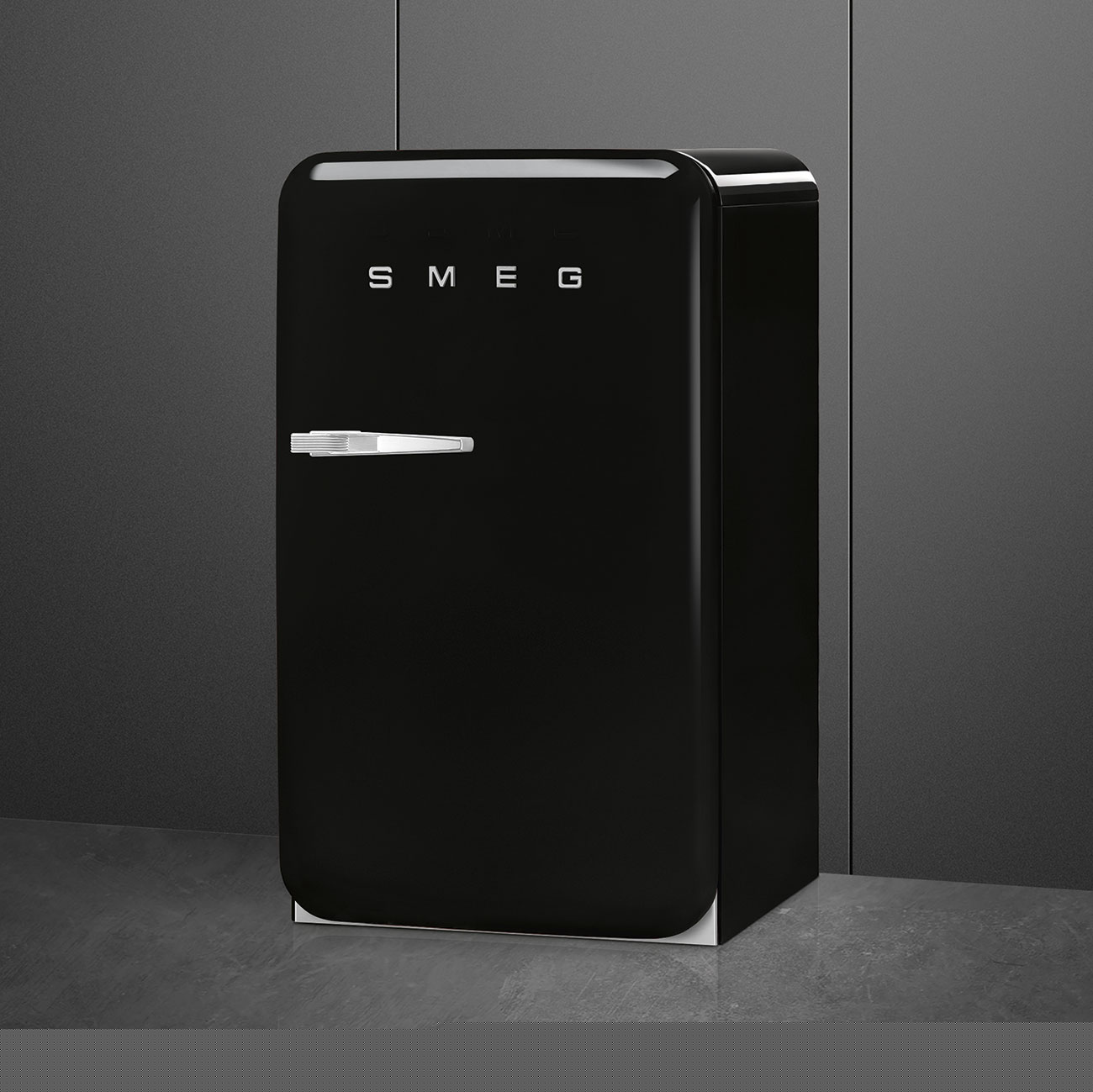 Холодильник Smeg FAB10RBL5 фото 3 в Ростове-на-Дону Холодильник Smeg FAB10RBL5 фото 3 в Ростове-на-Дону