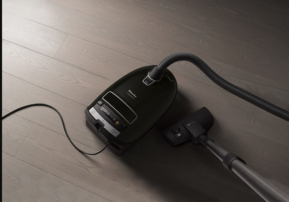 Пылесос Miele SGDA3 CompleteC3 Parquet XL black obsidian фото 2 в Ростове-на-Дону