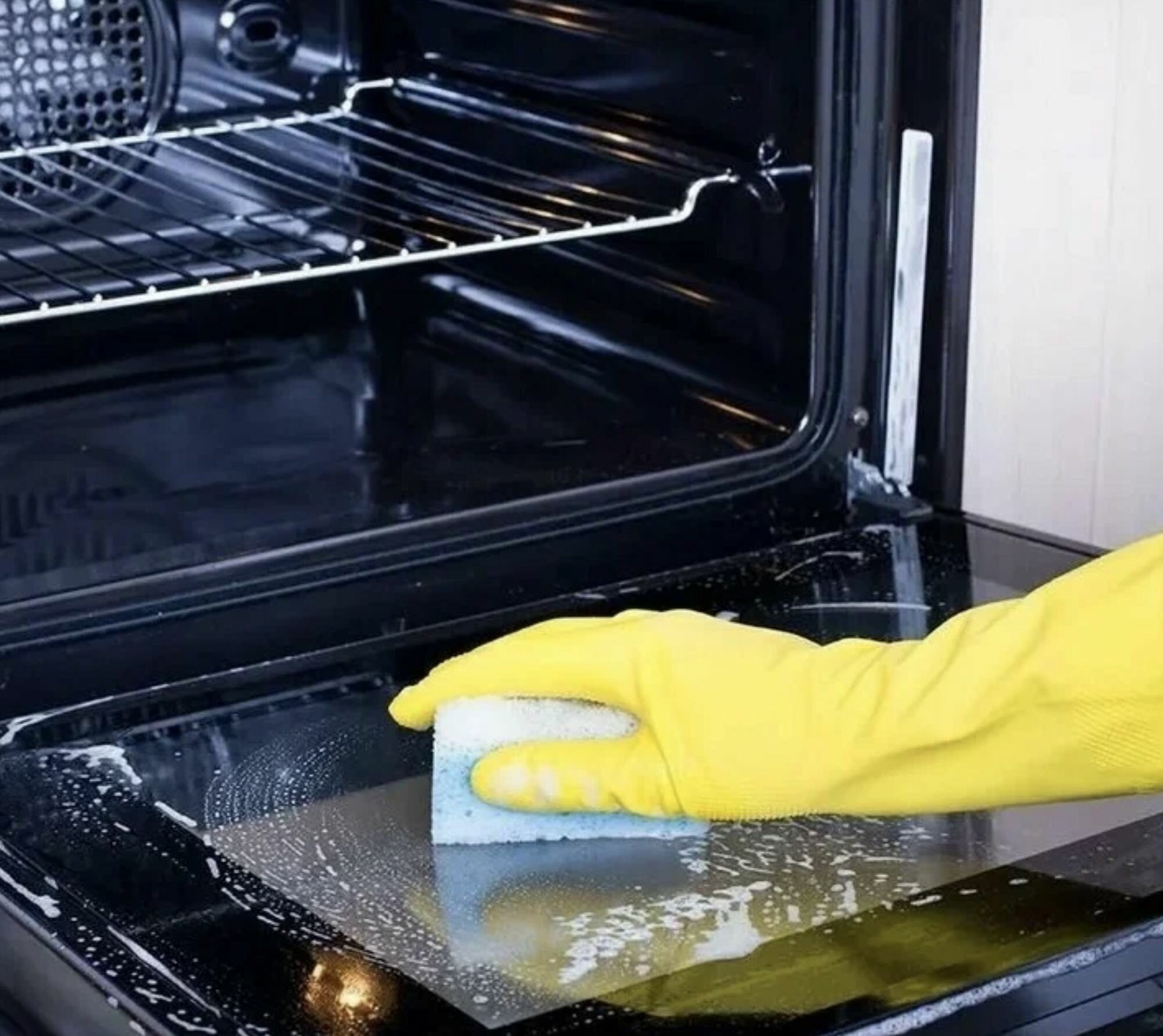 Средство для чистки духовых шкафов Miele OvenClean GP CL H 0502 L 500 мл фото 3 в Ростове-на-Дону Средство для чистки духовых шкафов Miele OvenClean GP CL H 0502 L 500 мл фото 3 в Ростове-на-Дону
