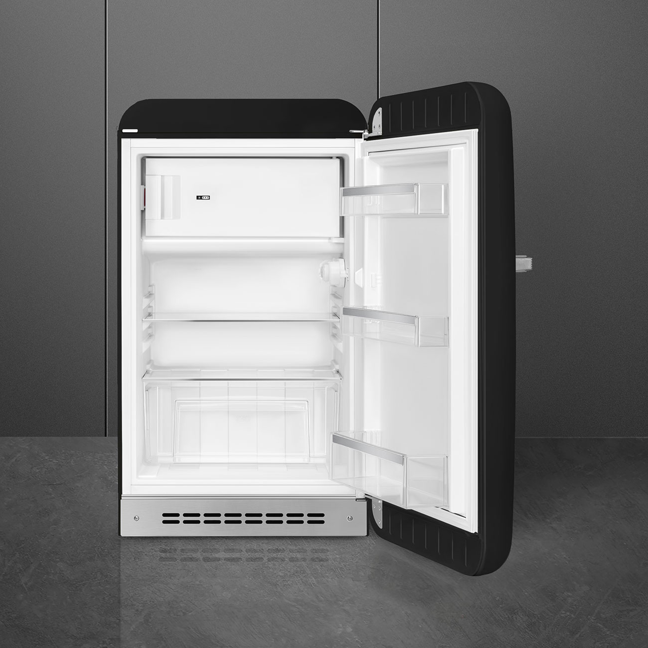Холодильник Smeg FAB10RBL5 фото 2 в Ростове-на-Дону Холодильник Smeg FAB10RBL5 фото 2 в Ростове-на-Дону