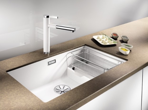 Мойка Blanco SUBLINE 700-U Level SILGRANIT отводная арматура InFino® фото 1 в Ростове-на-Дону