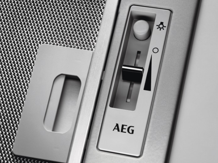 Встраиваемая вытяжка AEG DGB1530S фото 4 в Ростове-на-Дону