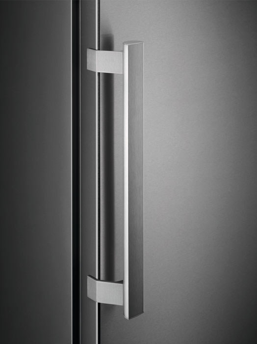 Холодильник Electrolux LUT 7ME28 X2 фото 3 в Ростове-на-Дону Холодильник Electrolux LUT 7ME28 X2 фото 3 в Ростове-на-Дону