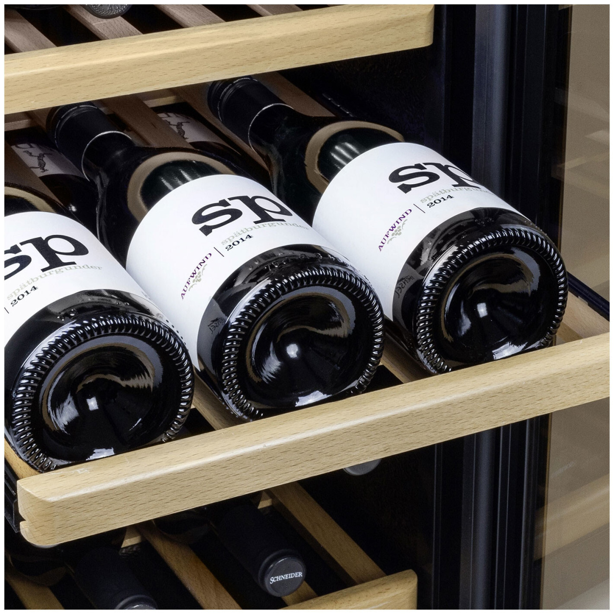 Холодильник винный CASO WineGourmet 38 фото 3 в Ростове-на-Дону Холодильник винный CASO WineGourmet 38 фото 3 в Ростове-на-Дону
