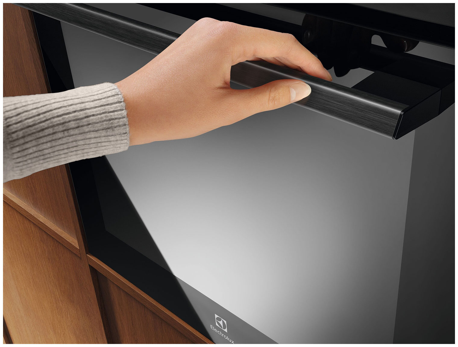 Духовой шкаф ELECTROLUX LOE8F38Z фото 3 в Ростове-на-Дону